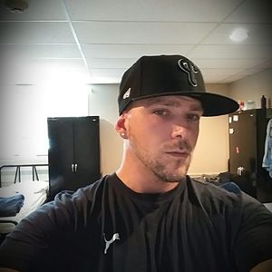 Meet your Posher, Raymos